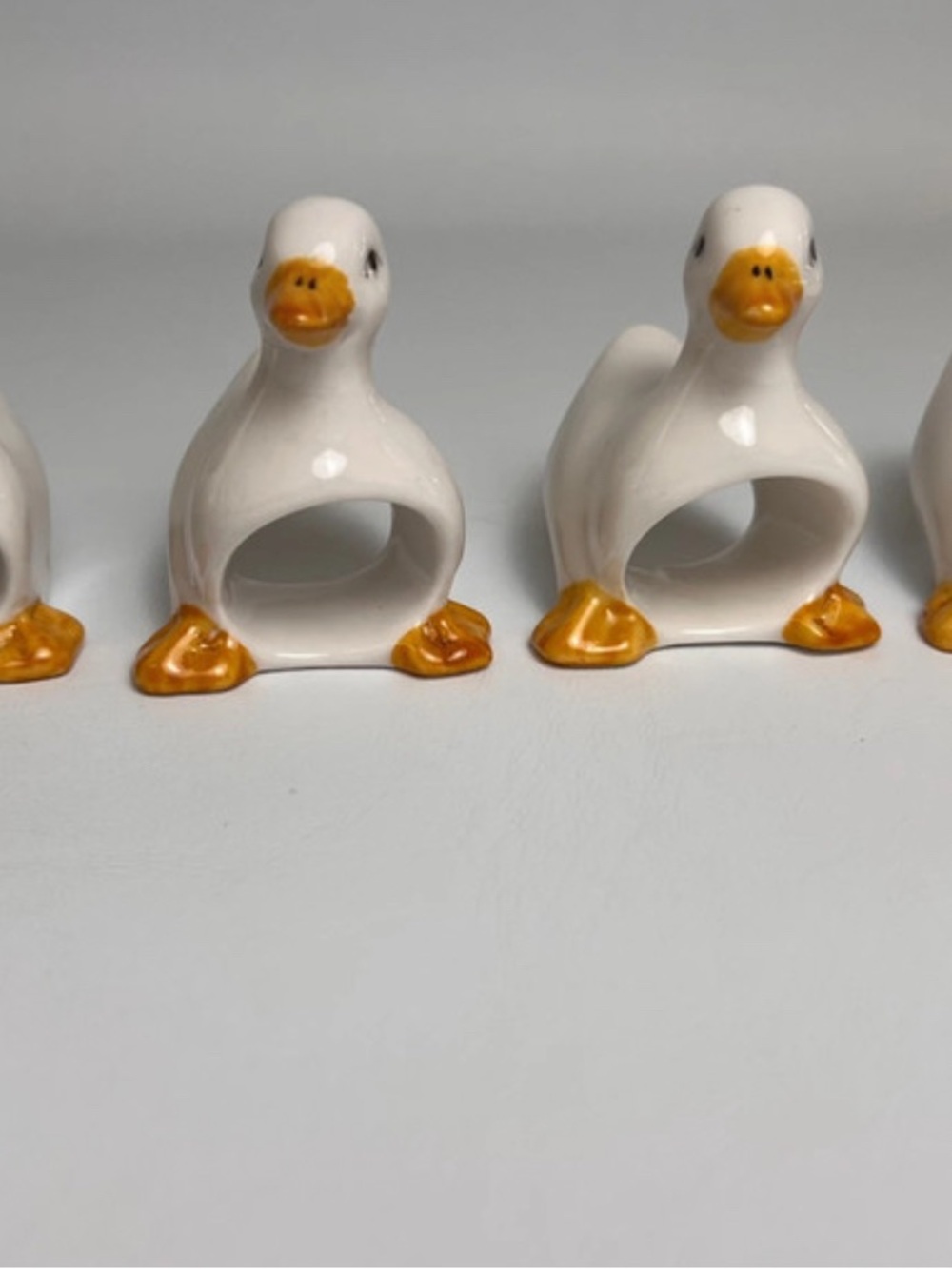4 Vintage Ceramic Duck Napkin Rings - cottage core (READ)